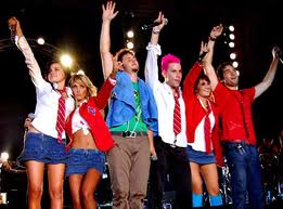 Archivo:RBD(en vivo).jpeg