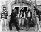 Archivo:Ropa Masculina.jpg