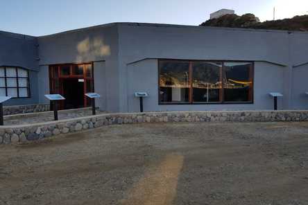 Archivo:Museo Ballenera Quintay1.jpg