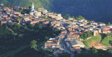 Archivo:Vista aerea de betania antioquia.jpg