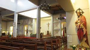 Archivo:Interior Catedral Melipilla1.png