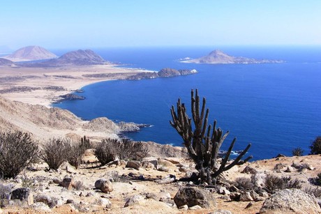 Archivo:Vista desde el Mirador Pan de Az car.jpg