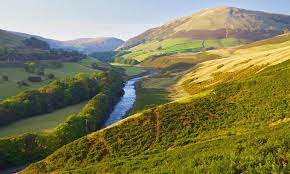 Cumbria senderismo.jpg