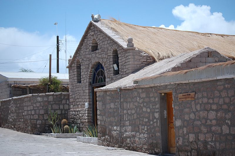 Archivo:Iglesia San Lucas, Toconao2.jpg