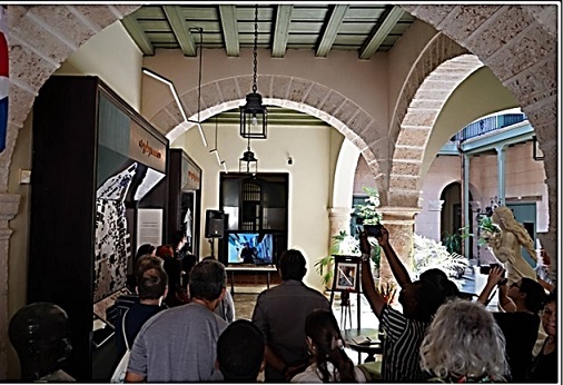 Archivo:Roberto Vitlloch Homenaje póstumo.jpg