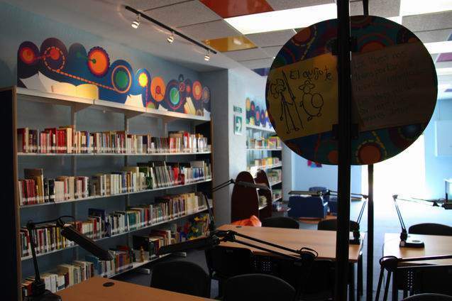 Archivo:M ecentral biblioteca.jpg