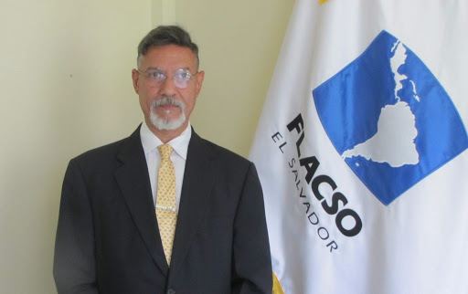 Archivo:FLACSO.jpg