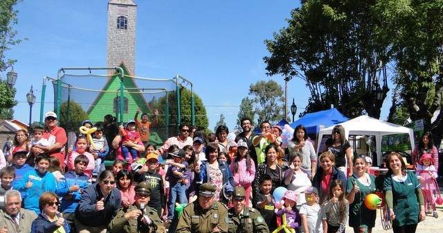 Archivo:Feria en Curaco.jpg