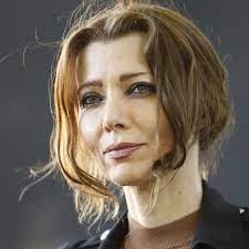 Elif Shafak.jpg
