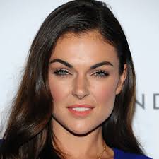 Archivo:Serinda Swan1.jpg