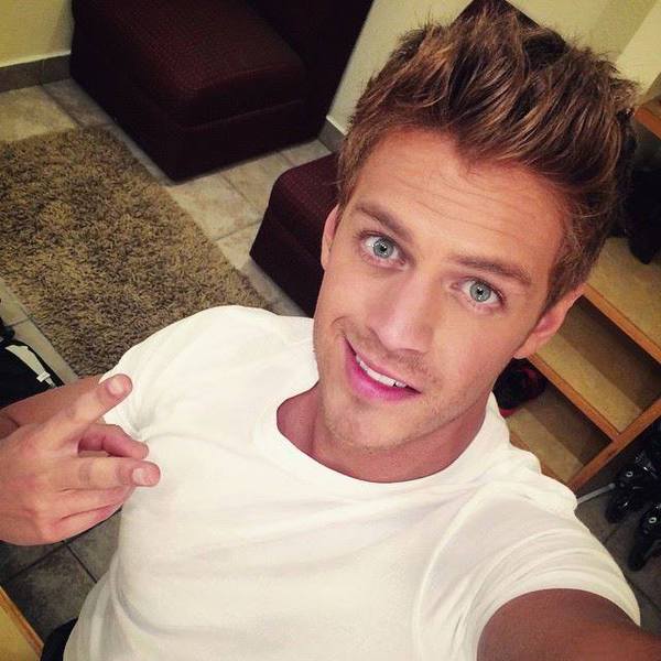 Archivo:Av 4b634026c42c855a879e7ed1ce844fb0.jpg