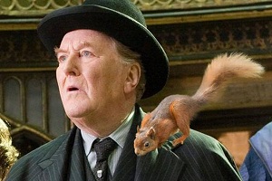 Robert Hardy.jpg