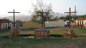 Plaza de Las Tres Cruces EcuRed
