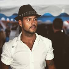 Archivo:Eduardo Cruz .jpg