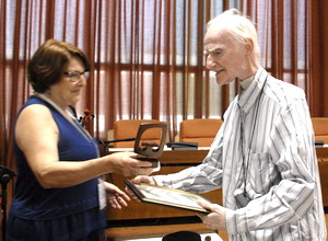 Archivo:Premio Nacional Ciencias Informacion-Setien.jpg