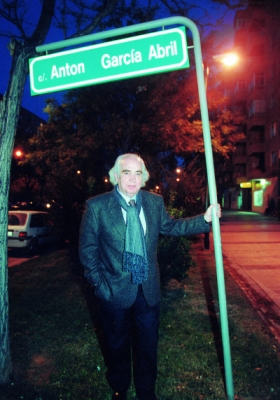 Antón García Abril.jpg