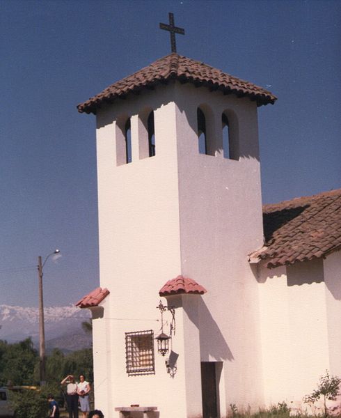 Archivo:Campanario Iglesia de La Compañía (1987) - panoramio.jpg