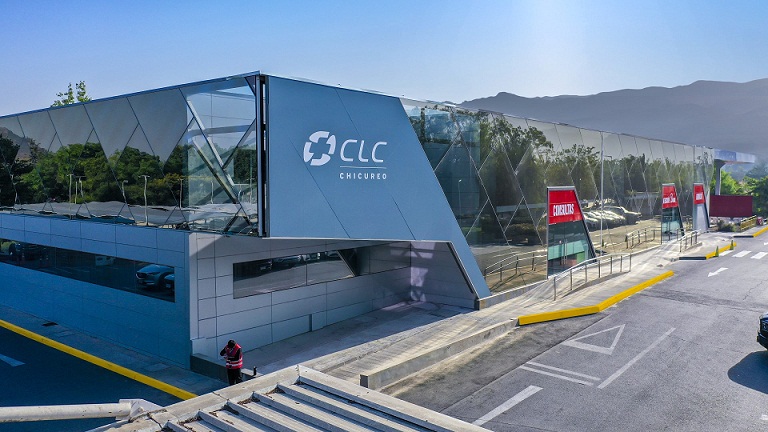 Archivo:Clínica Las Condes, SEDE CHICUREO-11.jpg