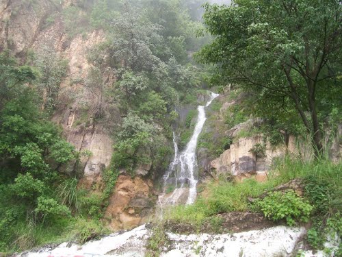 Archivo:88217741 agua.jpg