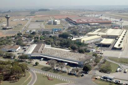 Archivo:Aeropuerto-de-Viracopos-410x272.jpg
