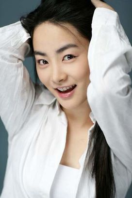 Kim ri na.jpg