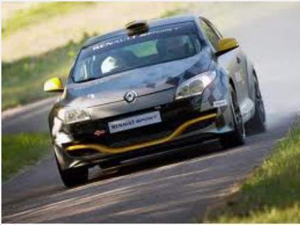 Archivo:Renault-megane-rs-n4 7165 full.jpg