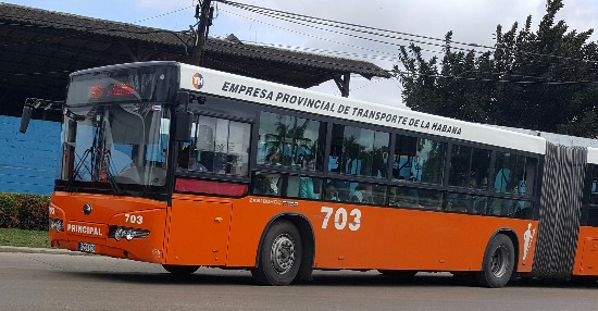 Archivo:Yutong 00003.jpg