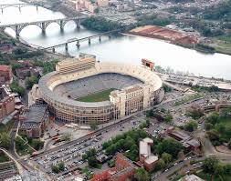 Estadio Neyland.jpg