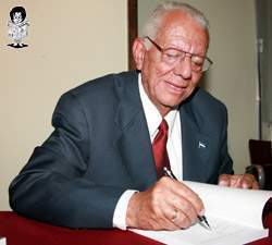 Andres Victor Artiles1.jpg