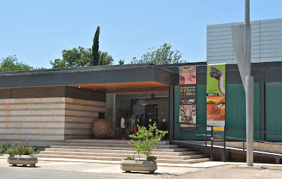 Archivo:Museo ciencias naturales valencia-art121-715.gif