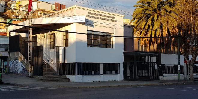 Archivo:Hosp. Eduardo-pereira, centro de especialidades.jpeg