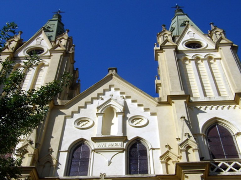 Archivo:1-capilla-de-nuestra-senora-del-huerto 09ba6b040bacc339fee53e50b6762f68.jpg