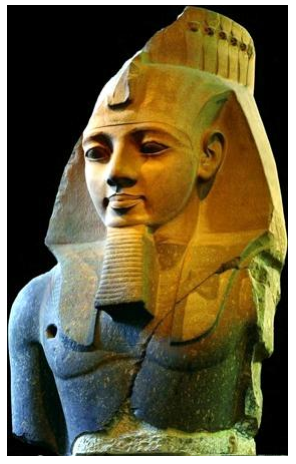 Archivo:Estatua Ramses II.png