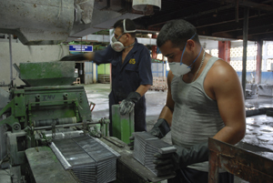 Fabrica Acumuladores.JPG