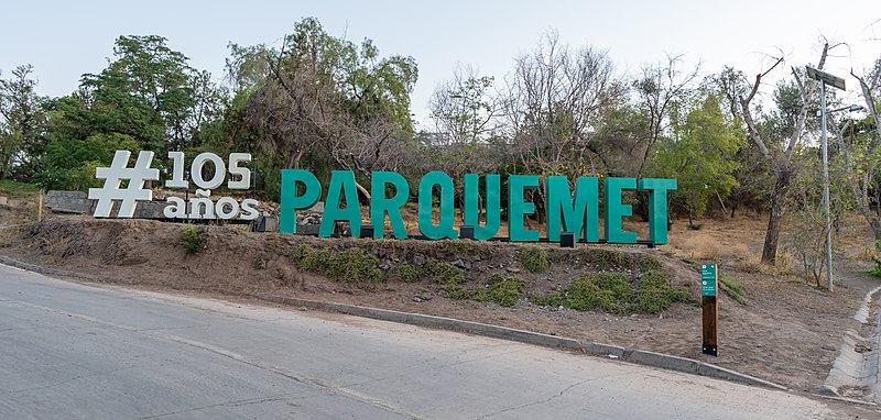 Archivo:105 años de Parquemet.jpg