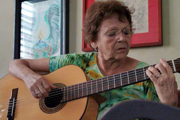  Marta Valdés en plena faena