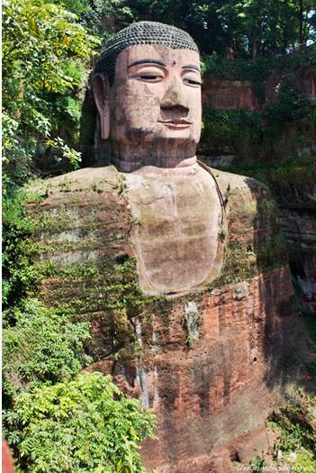 Archivo:Leshan 01.jpg
