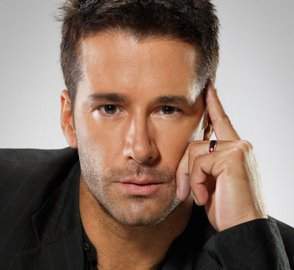 Fernando Carrillo.jpg