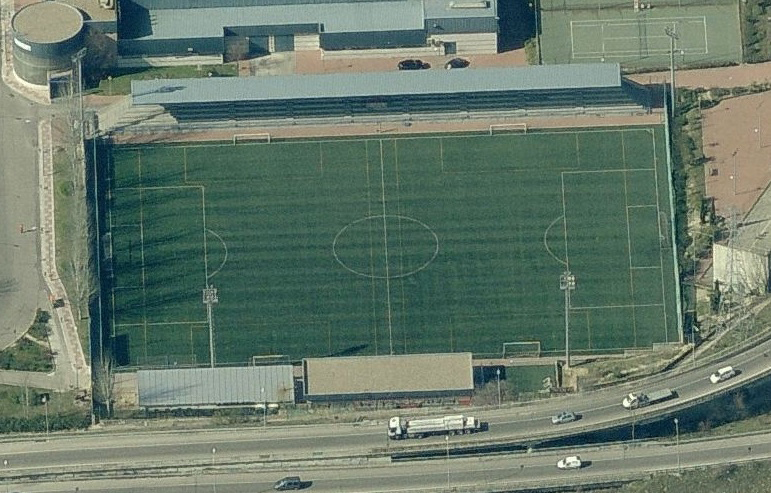 Archivo:Estadiolacanaleja.jpg