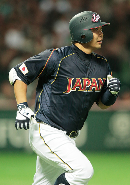 Archivo:Shinnosuke+Abe+Japan+v+Cuba+World+Baseball+ybuF4vMWQb5l.jpg