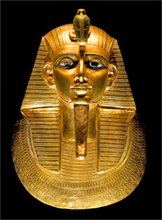 Máscara Funeraria de Psusenes I.jpg