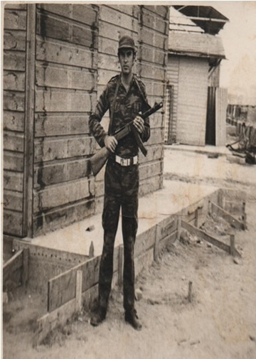 Archivo:Reyna Misión.jpg