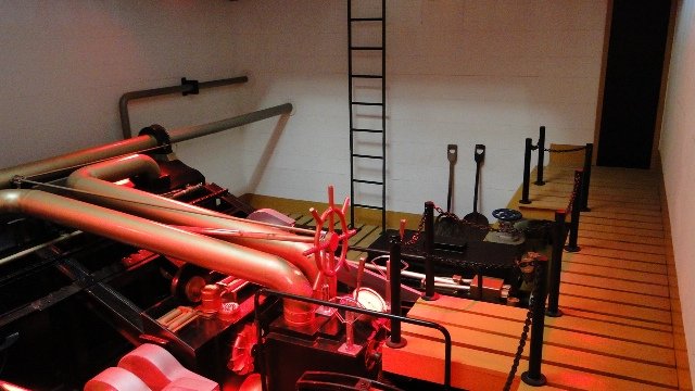 Archivo:Sala de mquinas 1.jpg