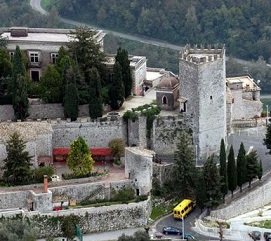 Castillo de San Giovanni Campano.jpg
