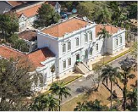 Instituto But.png