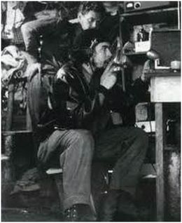 RADIO REBELDE CHE.jpg