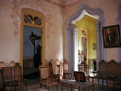 Palacio Arenas 002.JPG