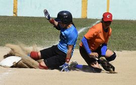 Jugada-controversial-partido-granma-vc-680x426.jpg