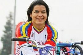 Stefany Hernández.jpg