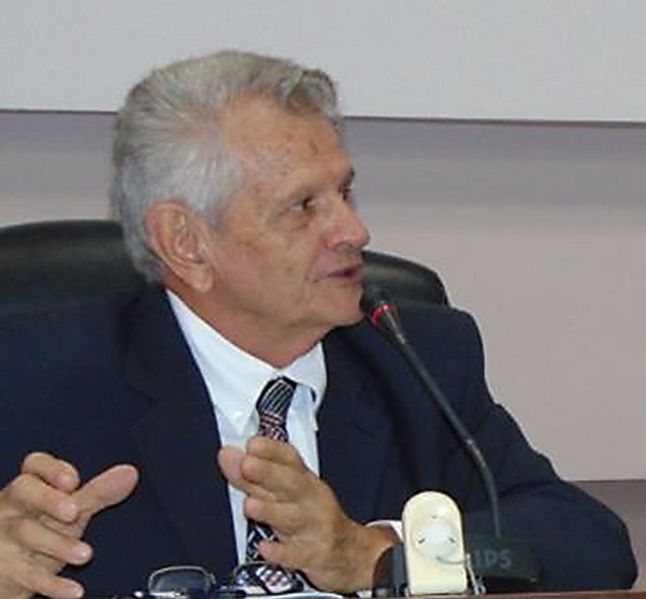 Archivo:Carlos-Manuel-Rodriguez-Otero-Foto.jpg